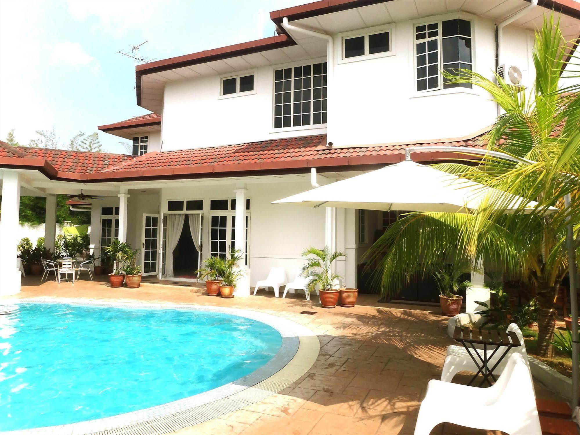 Rumah Putih Near Klia Sepang Exteriör bild